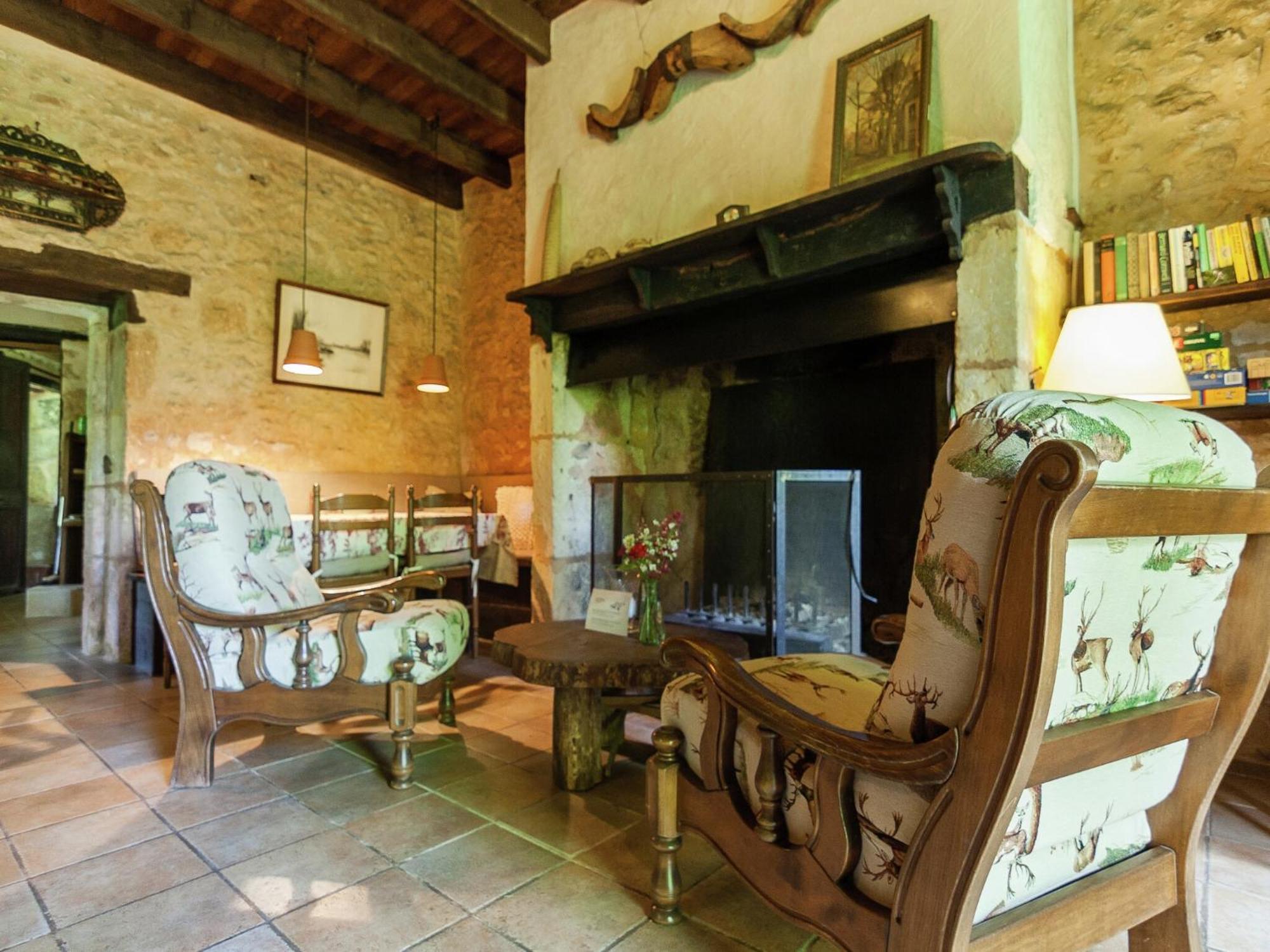 Cottage In Les Eyzies De Tayac Sireuil With Pool Meyrals Kültér fotó