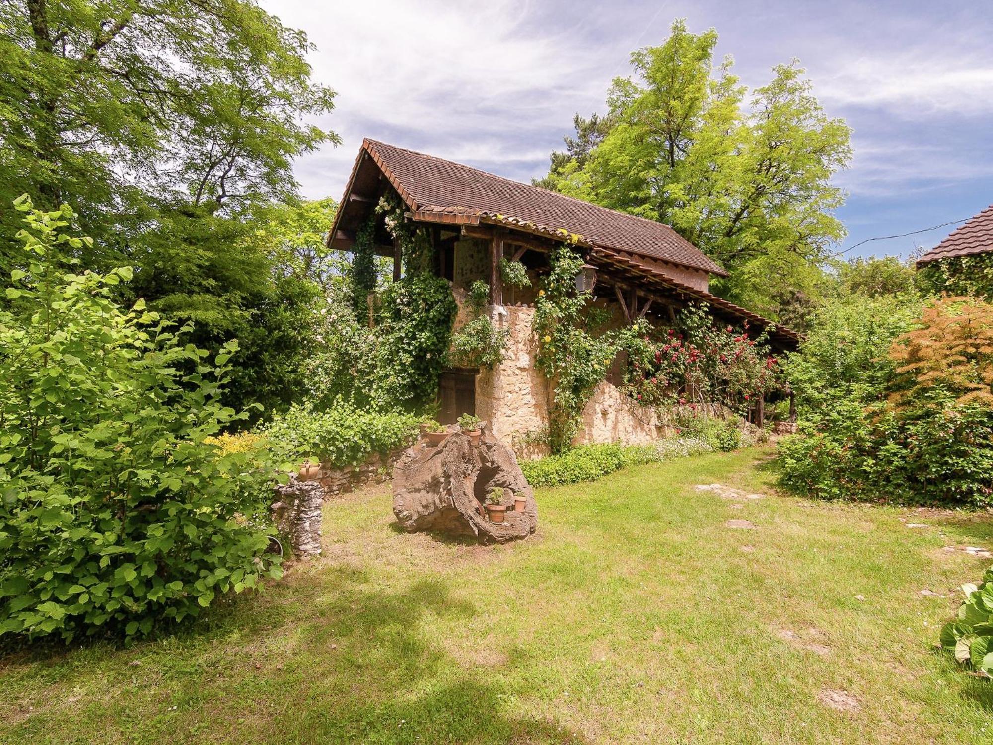 Cottage In Les Eyzies De Tayac Sireuil With Pool Meyrals Kültér fotó
