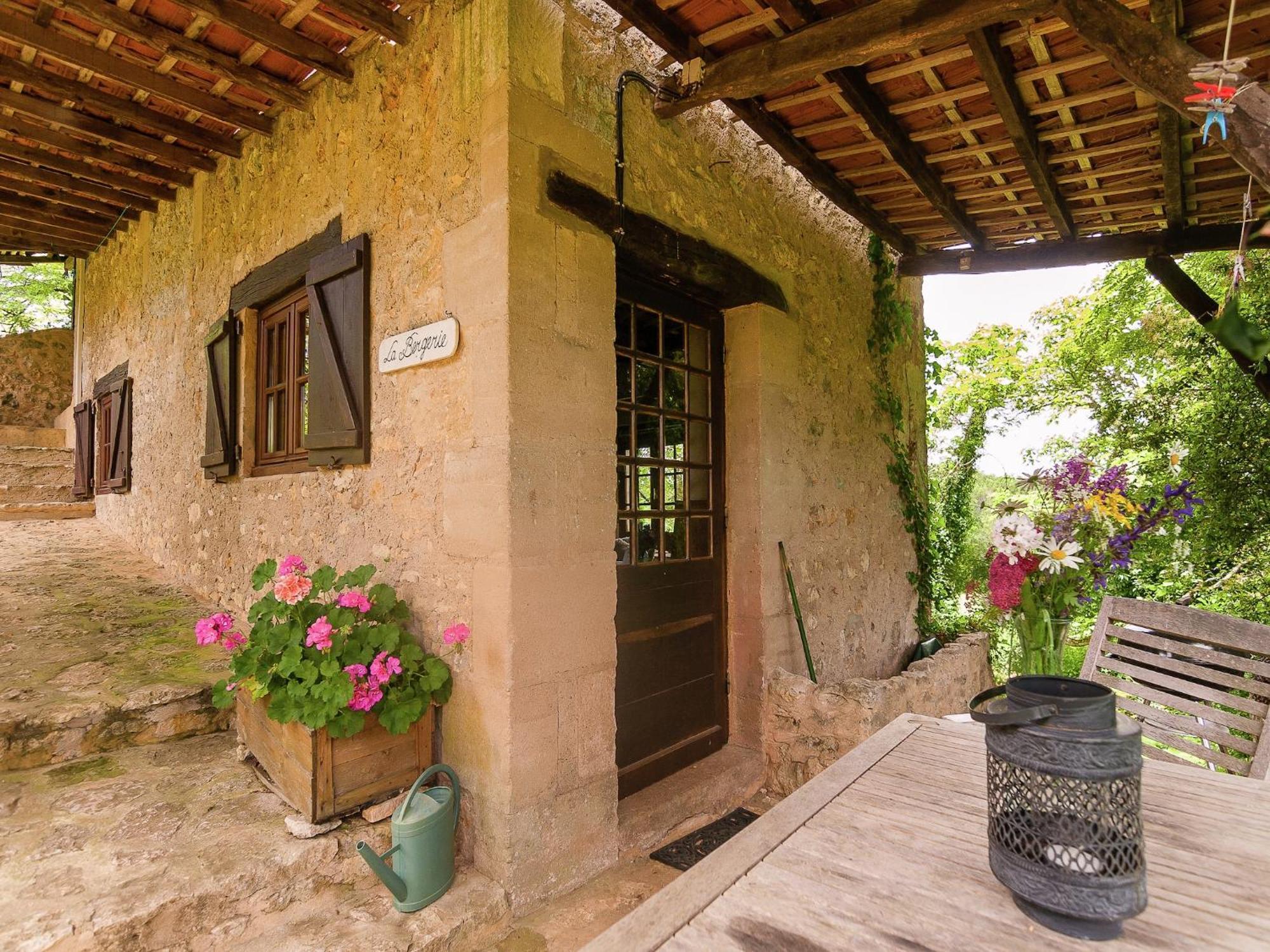 Cottage In Les Eyzies De Tayac Sireuil With Pool Meyrals Kültér fotó